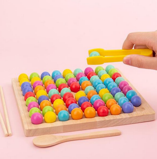 Juego de cuentas con tablero de madera
