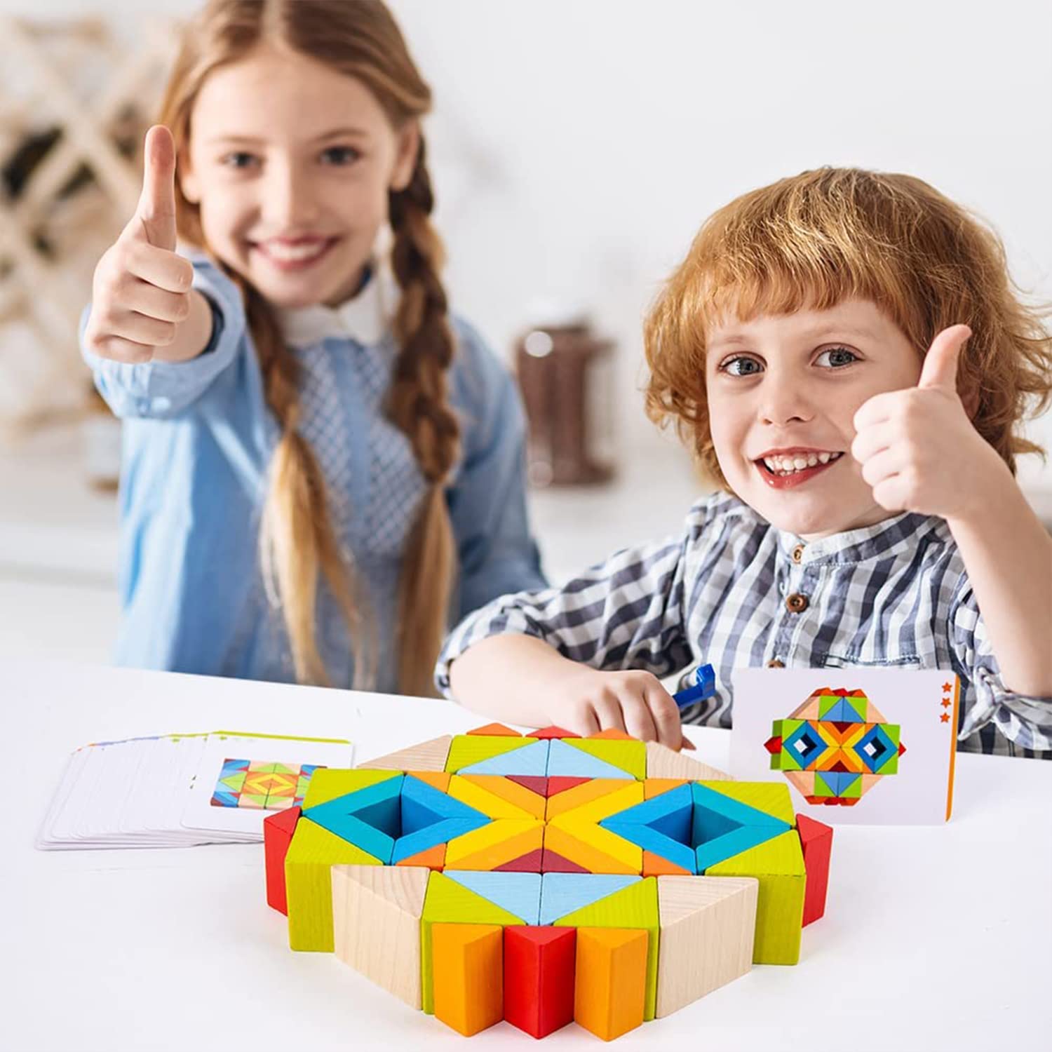 Fidtoy Puzzle Géométrique en Bois 3D, Casse-tête de 48 Pièces en Bois à Empiler avec Cartes de Modèles, Jouet Éducatif STEM Montessori pour Enfants de 5 Ans et Plus