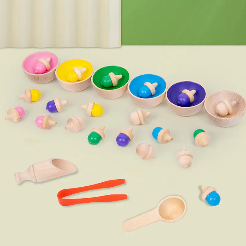 Clasificación de gomitas y cuencos por colores con herramientas