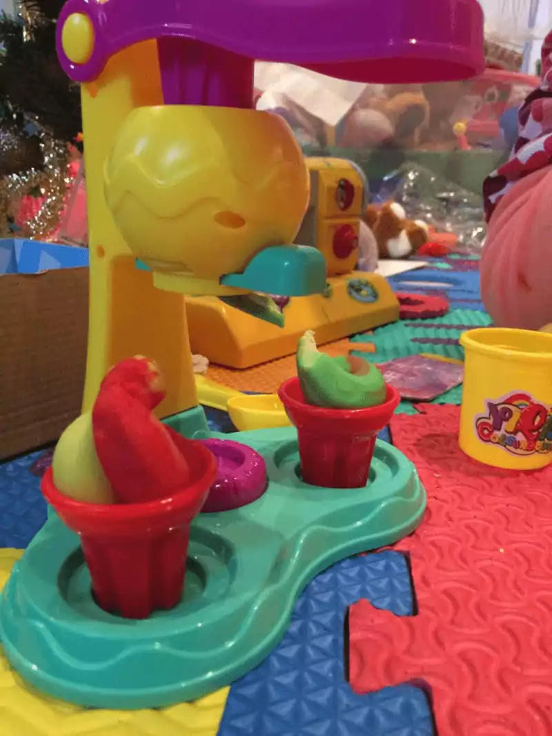 Machine créative de pâte à modeler « crème glacée »