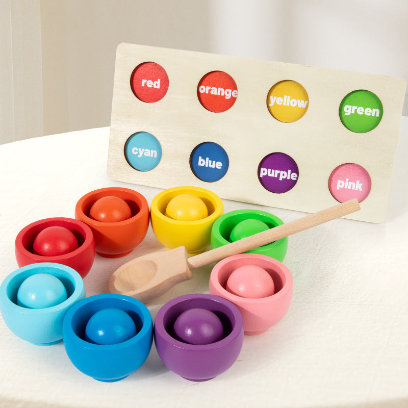 Tablero Montessori para clasificar colores con pelota y vasos