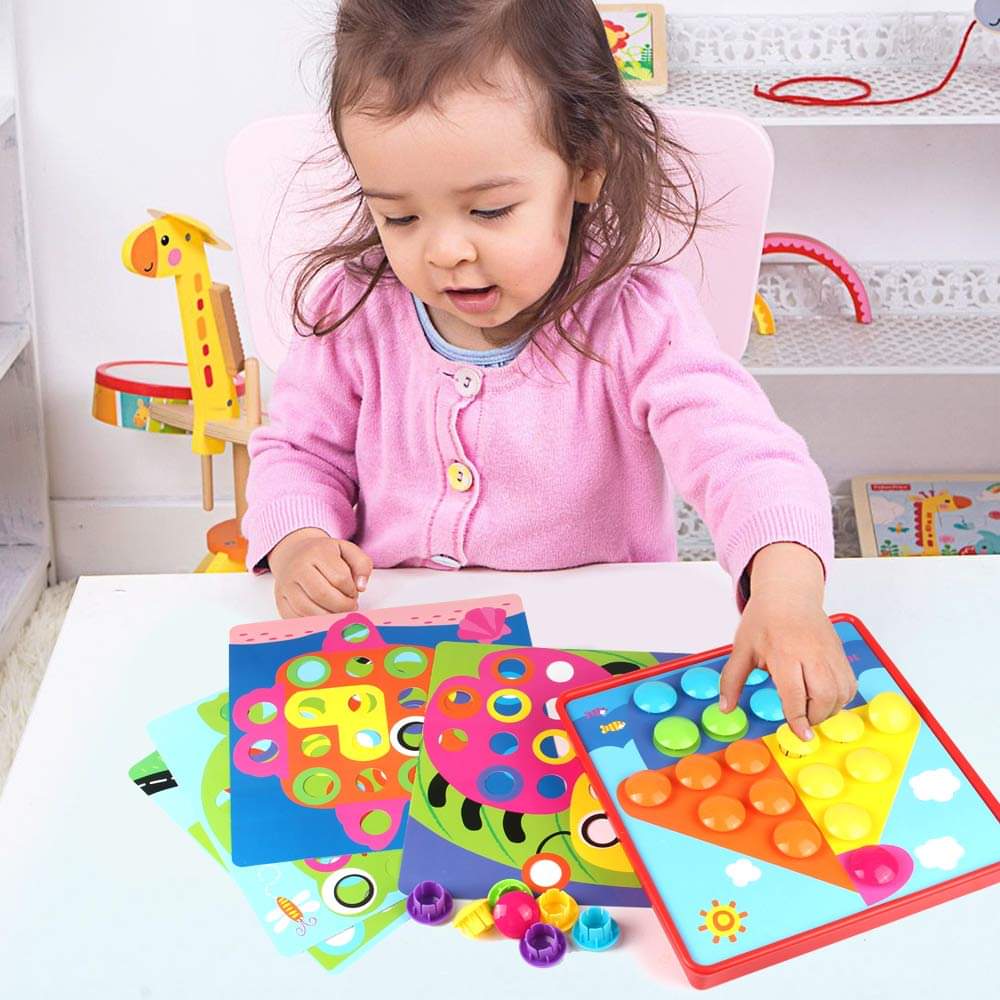 Fidtoy Jeu de Mosaïque en Boutons pour Enfants, Jeu d'Association de 45 Boutons avec 12 Cartes Illustrées, Jouet d'Apprentissage Moteur Fin et d'Association de Couleurs pour Enfants de 3 Ans et Plus