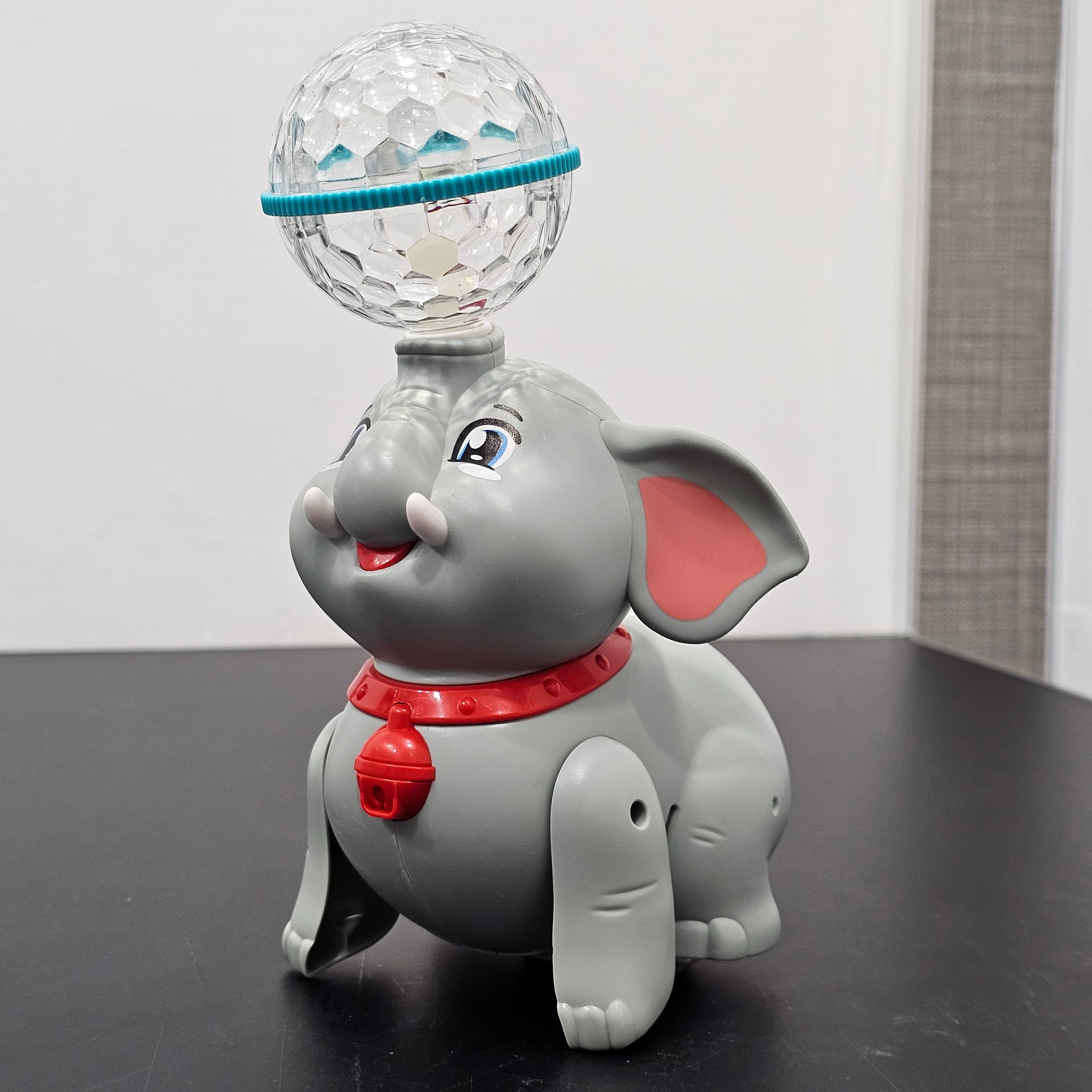 Lindo Juguete de Elefante con Rotación de 360° – Diversión Musical y con Luces para Niños | Bacha Toys