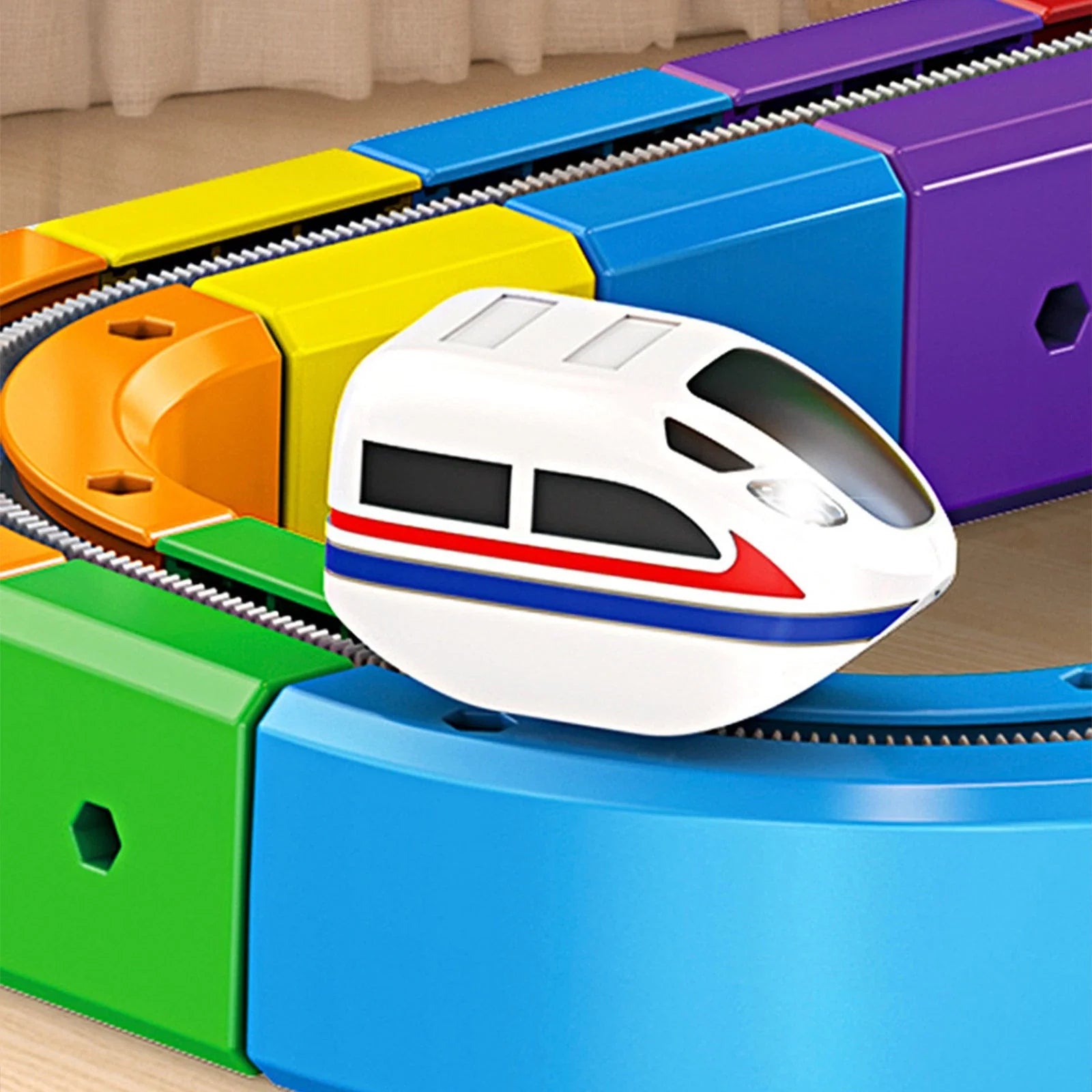 Juego de construcción de vías de tren entrelazadas en 3D | Juego de pistas orbitales de circuito infinito de forma libre de 123 piezas