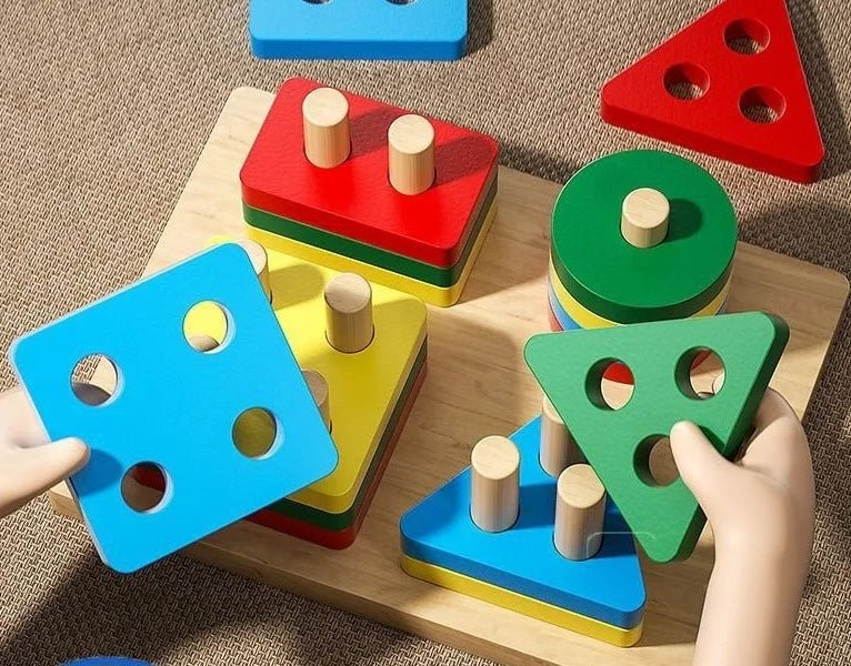 Tour d'empilage de formes – Jouet en bois à 5 formes et 4 niveaux pour le développement du cerveau