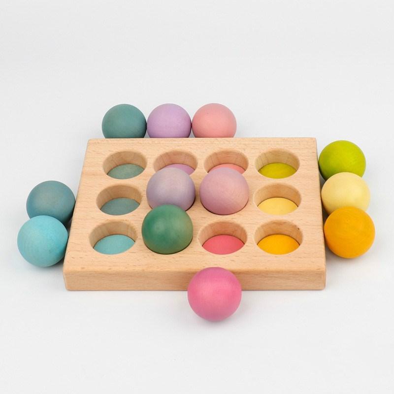 Tabla clasificadora de bolas de madera