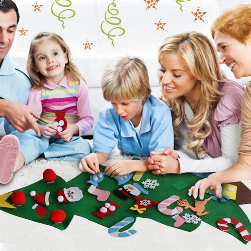 Juego de árbol de Navidad de fieltro DIY Fidtoy con 30 adornos – Actividad navideña Montessori para niños pequeños