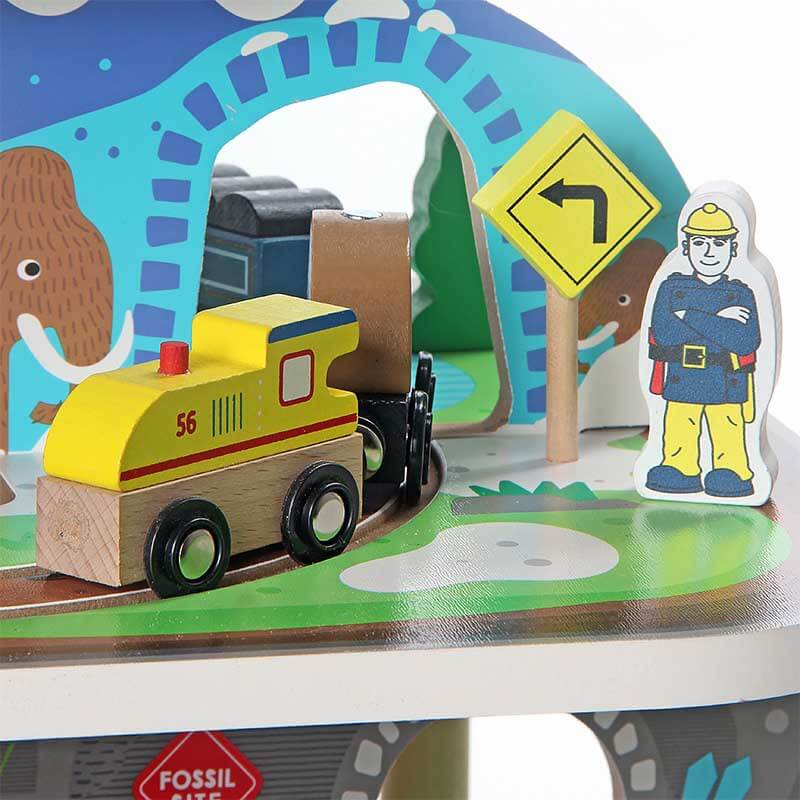 Fidtoy Dinosaur Train Playset 5-Piece Set with Moving Train & Dinosaurs