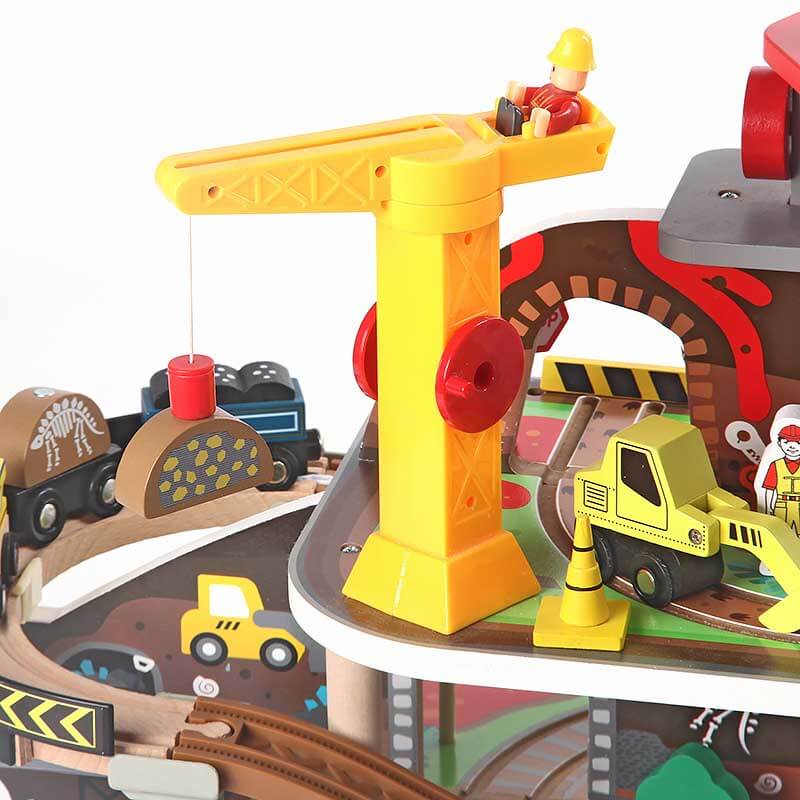 Fidtoy Dinosaur Train Playset 5-Piece Set with Moving Train & Dinosaurs