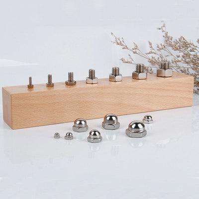 Jeu de vis et écrous Montessori