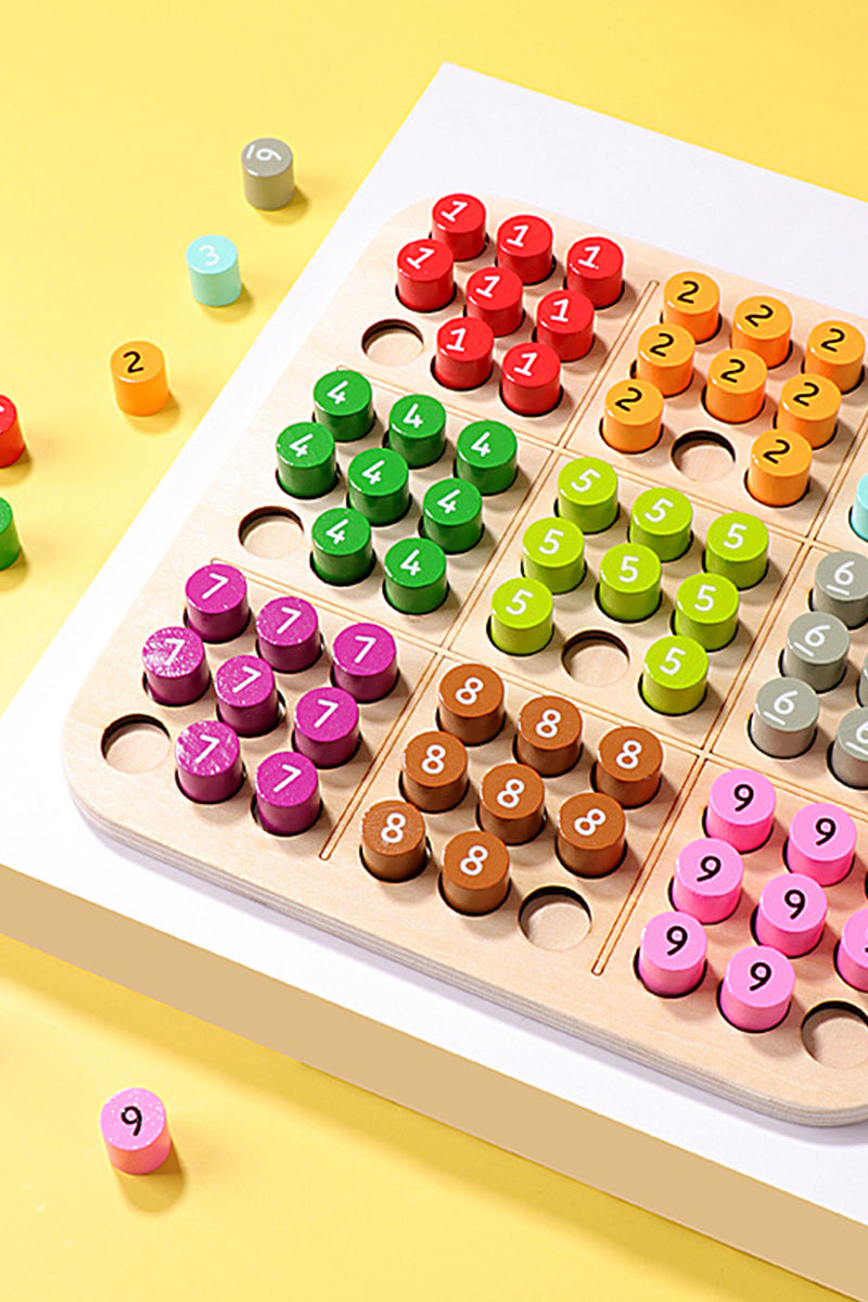 Tablero de memoria de números y colores Sudoku de madera