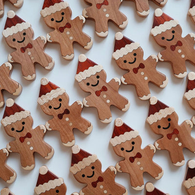 Porte-clés de Noël en bois - Bonhomme en pain d'épices Sapin de Noël
