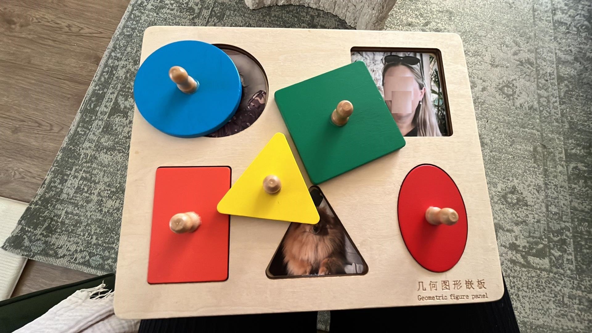 Tablero de clasificación de 5 formas geométricas Montessori mediano