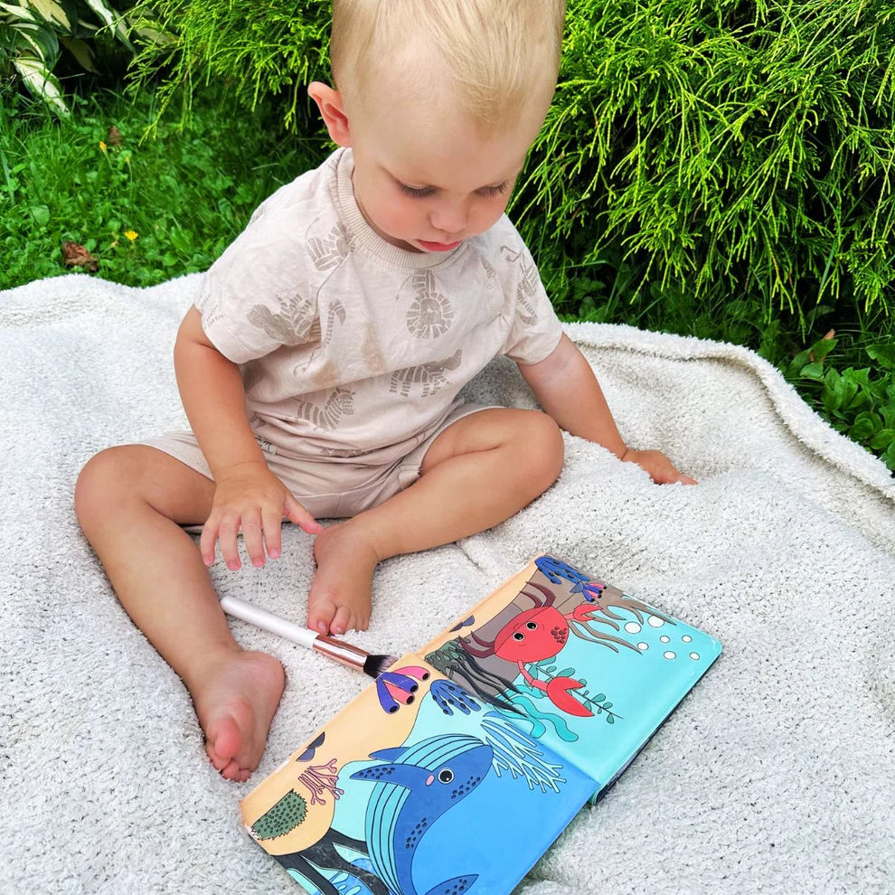 Libro de colorear con agua Montessori