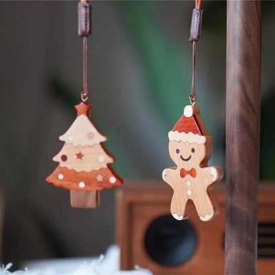 Porte-clés de Noël en bois - Bonhomme en pain d'épices Sapin de Noël