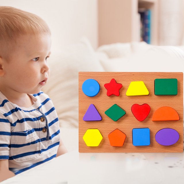 Fidtoy Planche de tri de formes en bois pour tout-petits, jouet d'apprentissage Montessori des couleurs, des formes, des chiffres et des lettres, puzzle éducatif de motricité fine pour la maternelle, à partir de 2 ans