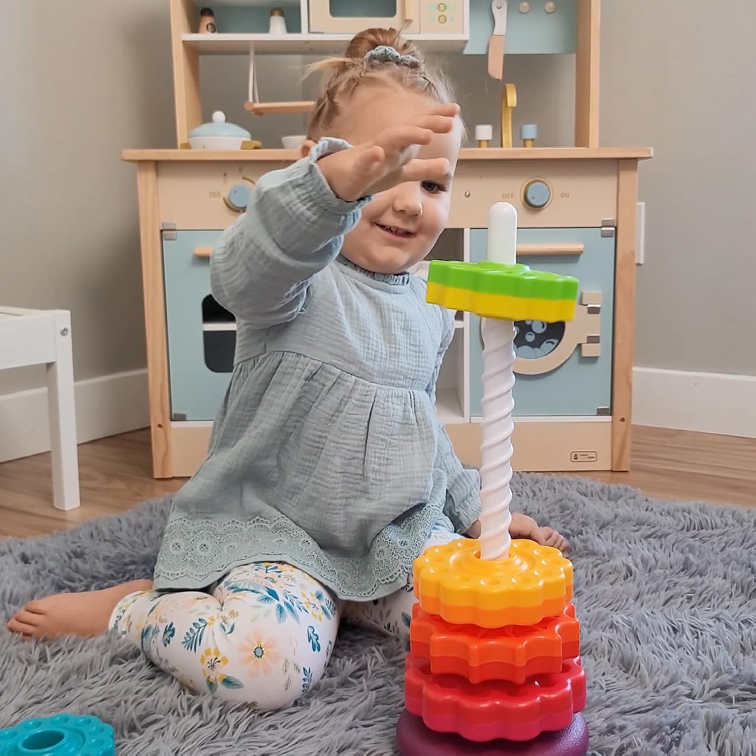 Tour d'empilement et de rotation arc-en-ciel Fidtoy – Jouet d'apprentissage sensoriel pour les tout-petits de 1 an et plus