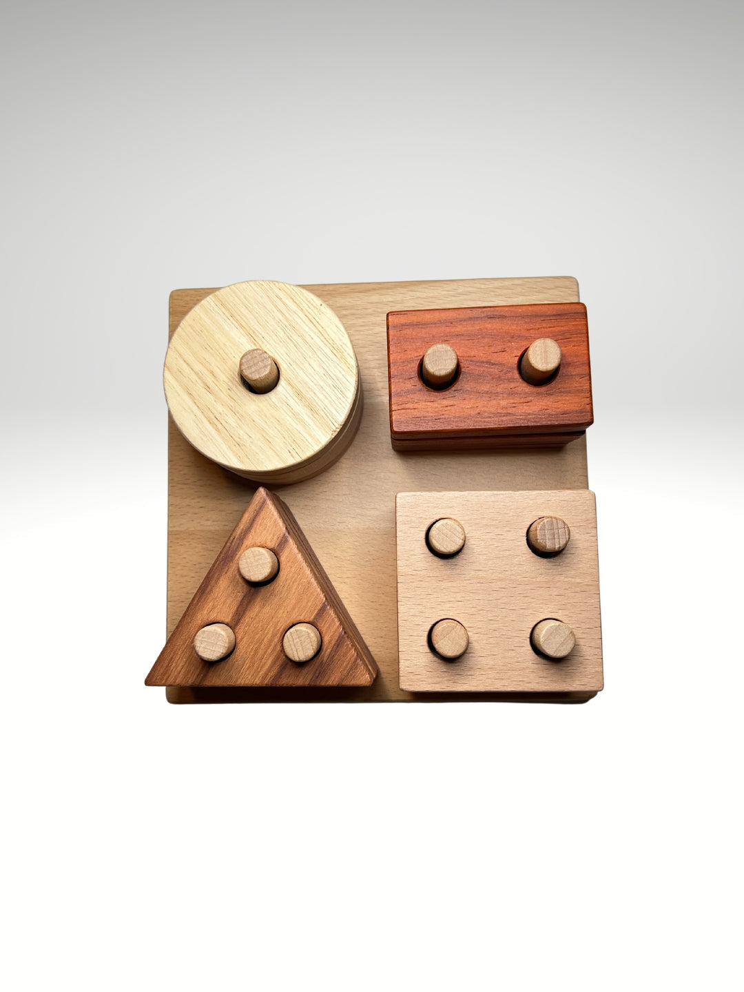 Trieur et empileur de puzzles géométriques