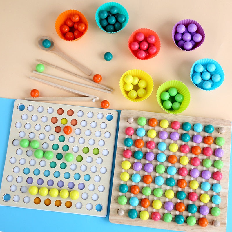 Jouet Montessori en bois avec perles à clipser – Ensemble d'entraînement à la motricité fine et à la coordination œil-main pour les tout-petits de 3 à 6 ans
