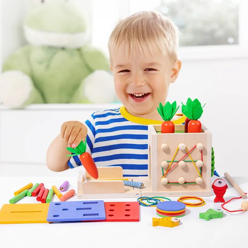 Fidtoy Montessori Wooden Object Permanence Box – 8-in-1 Shape Sorting Activity Toy for Toddlers