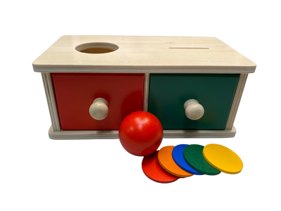 Caja Montessori de permanencia del objeto – Caja 2 en 1 con pelota y monedas