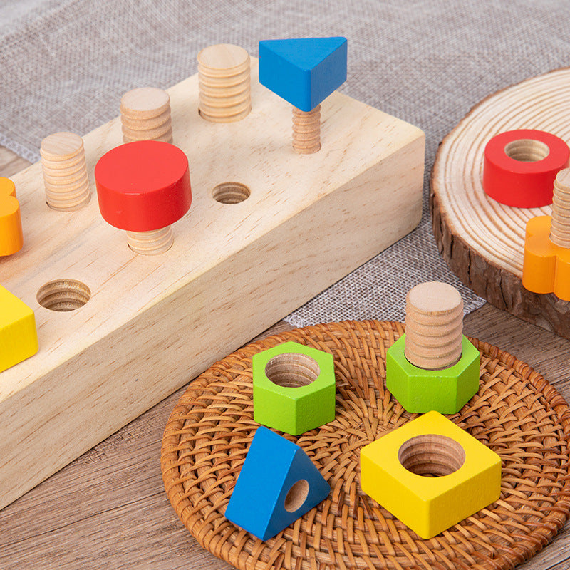 Juguete Montessori de madera con tuercas, tornillos y tablilla de actividades