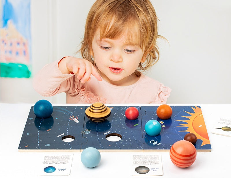 Puzle gigante de maqueta del sistema solar con tablero de planetas