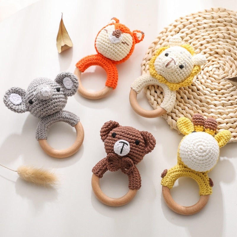Juguete sensorial para bebés Fidtoy SnuggleBud Sonajero y mordedor