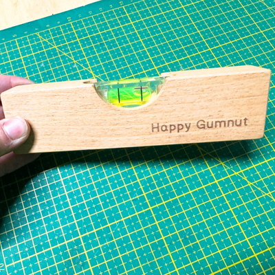 Niveau à bulle en bois Happy Gumnut pour enfants