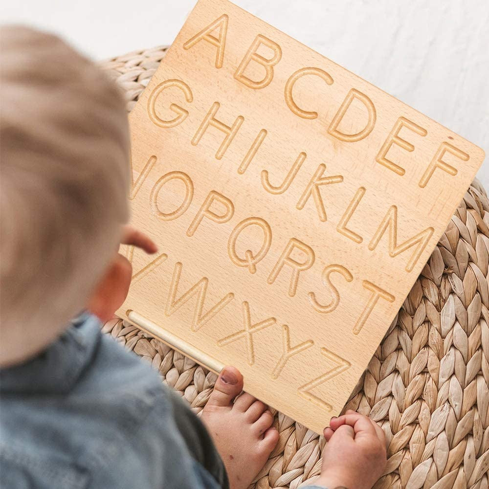 Pizarra de bambú para trazar letras