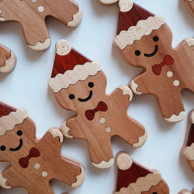 Porte-clés de Noël en bois - Bonhomme en pain d'épices Sapin de Noël