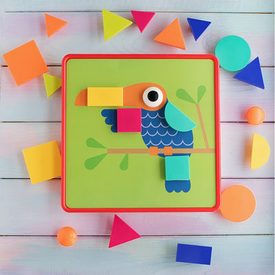 Fidtoy Puzzle Boutons Géométriques avec Boîte de Rangement, Jouet d'Apprentissage des Formes et des Couleurs en Plastique avec 22 Boutons Géométriques, 12 Cartes Images et 2 Pinces de Fixation, 3 Ans et Plus