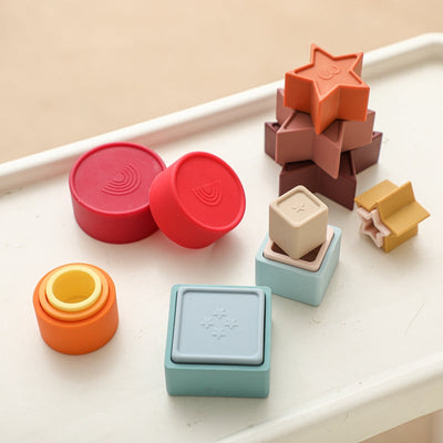 Juguete Montessori apilable de silicona suave