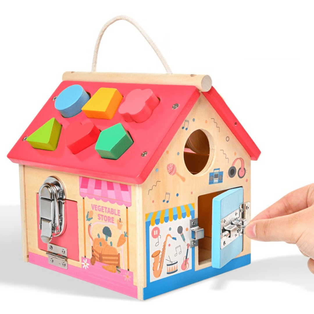 Casa Multifuncional Educativa de Madera con Actividades