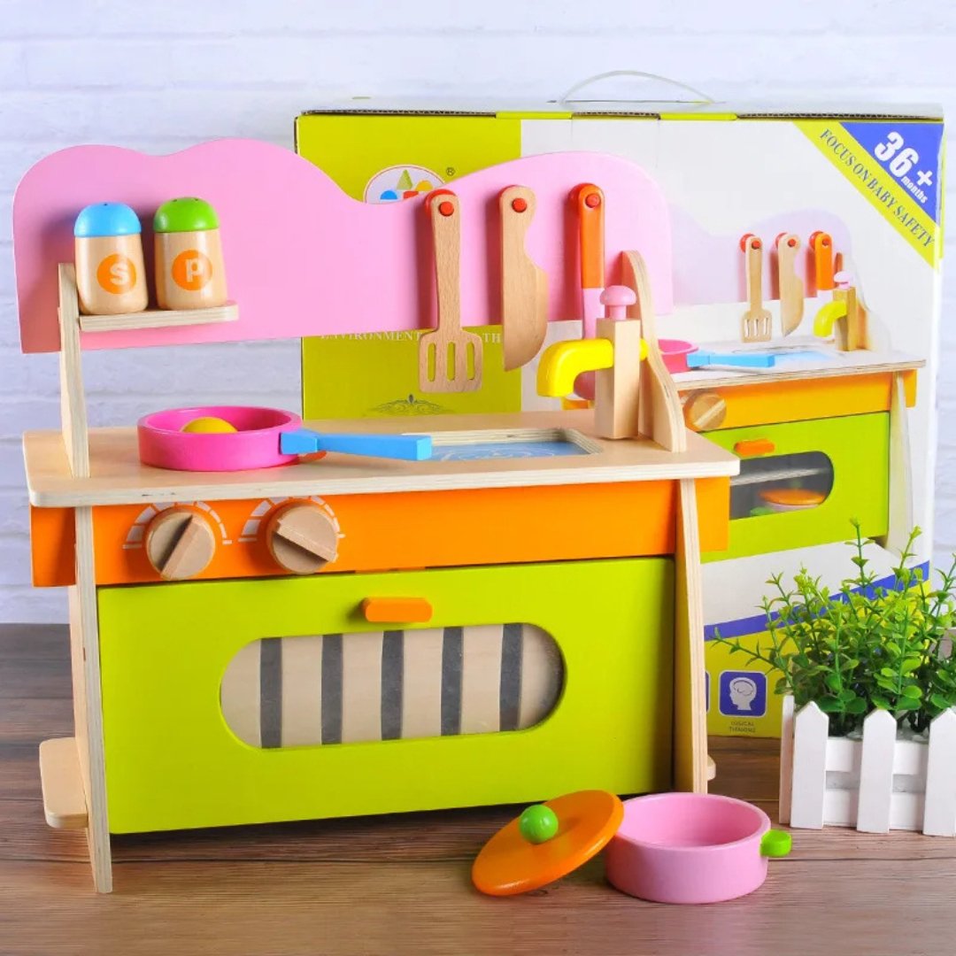 Cocina pequeña de madera